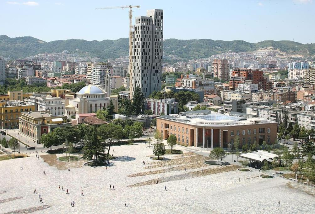 Apartament Hi S2 Center Self Check In 24h Tirana