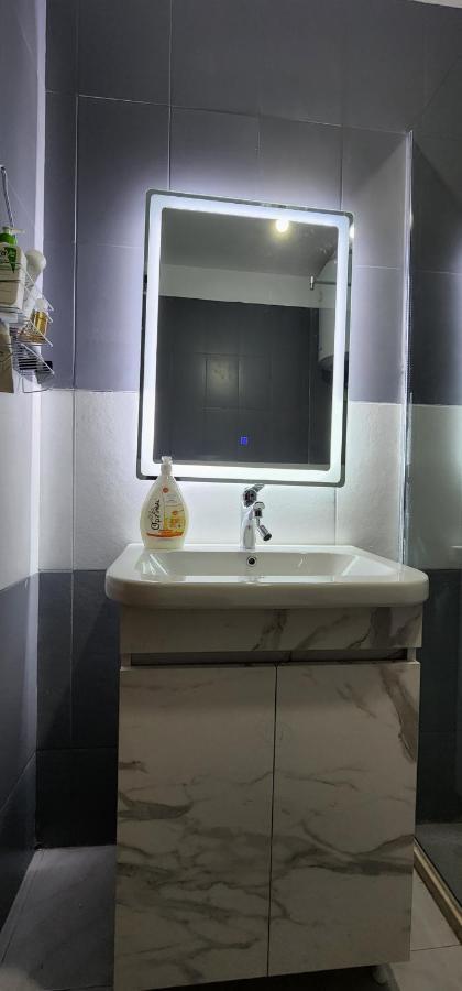 Hi S2 Center Self Check In 24h Apartament
